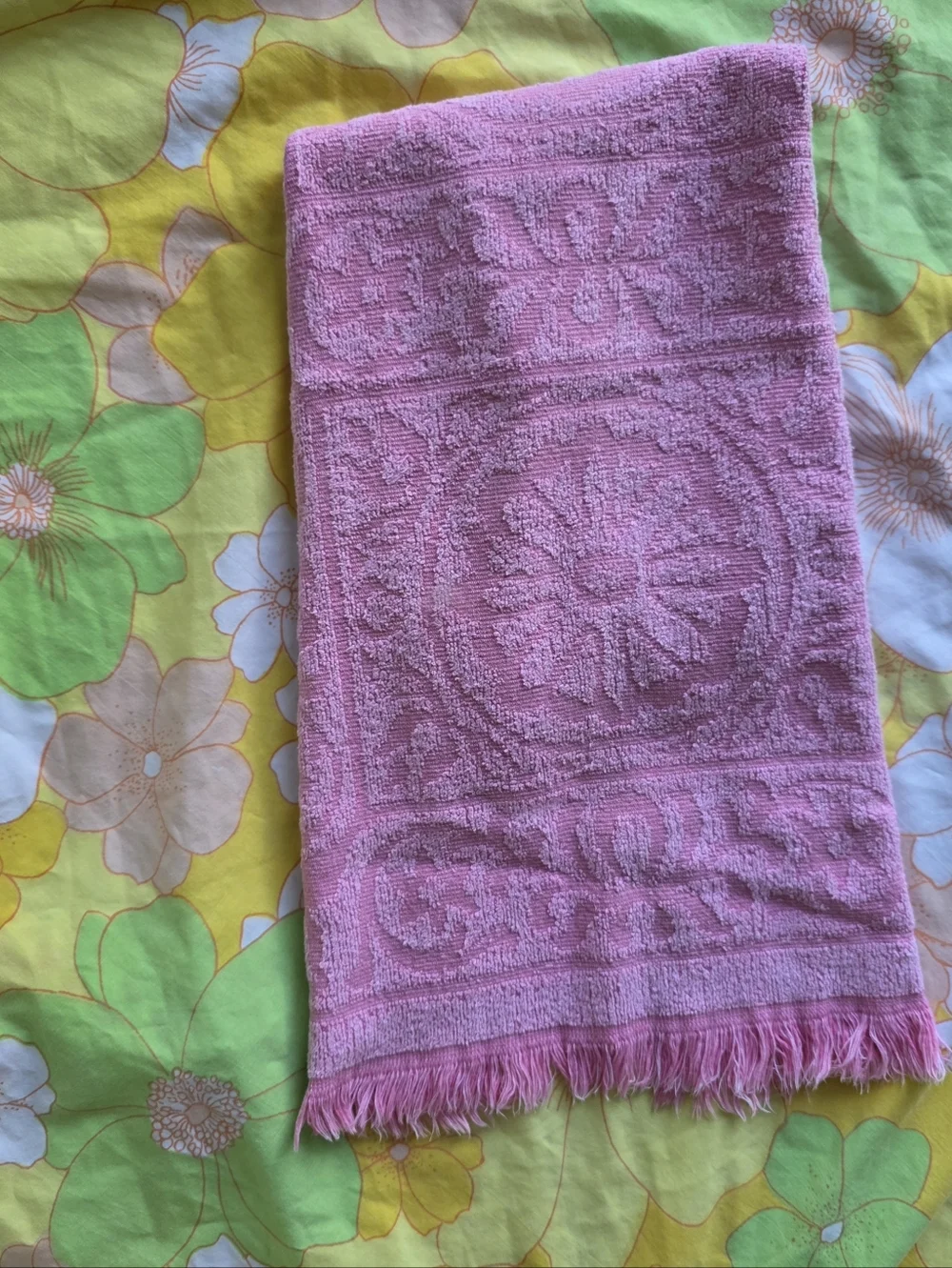 Vintage Sears Hand Towel Bubblegum Pink Fringed Bath Towel 1950 1960 Decor